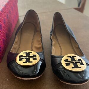 Tory Burch Minnie Cap-Toe Ballet!  Nappa / Patent Leather